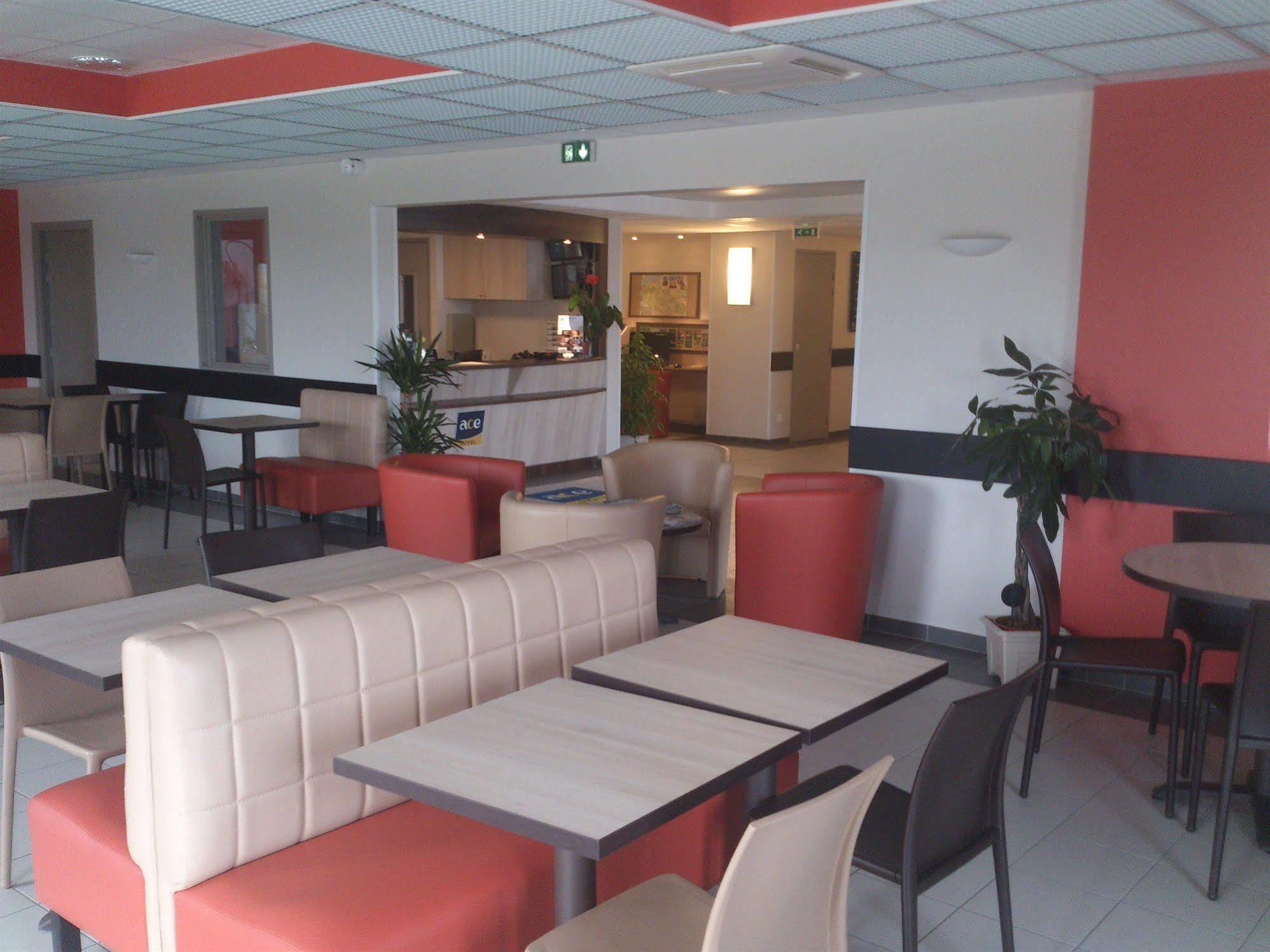 Ace Hotel Arras-Beaurains Bagian luar foto